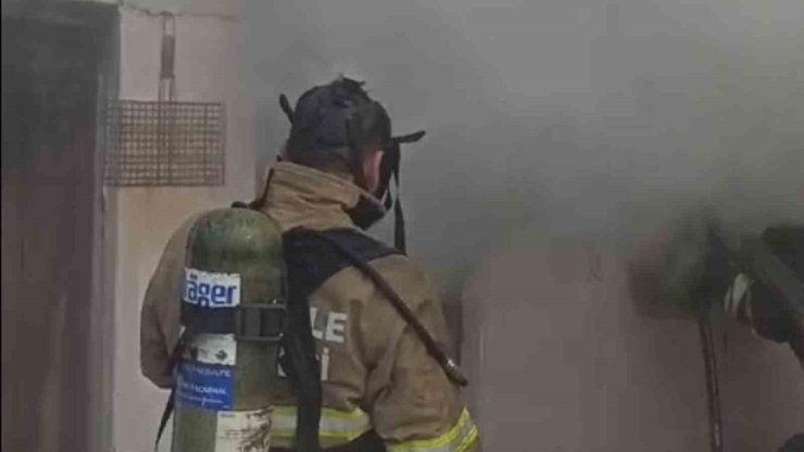 Kırıkkale’de korkutan yangını: 1 kişi dumandan etkilendi