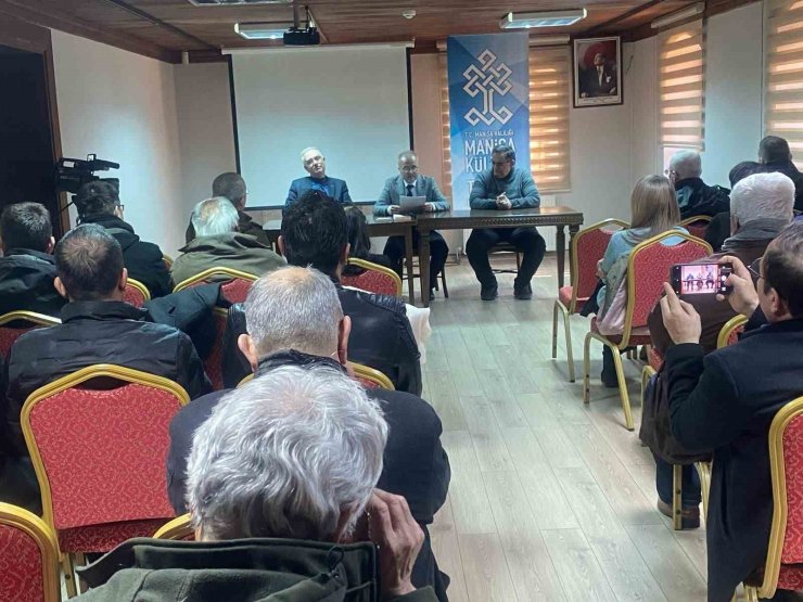 Muğlalı Yazarlar Erdal Çil ve İsmail Zorba Manisa’da okurlarıyla buluştu