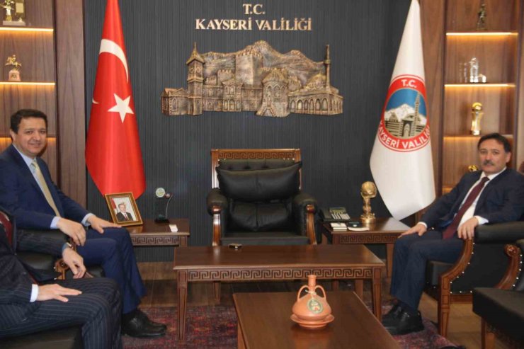 Mahmut Arıkan’dan Vali Çiçek ve Kayserispor’a ziyaret