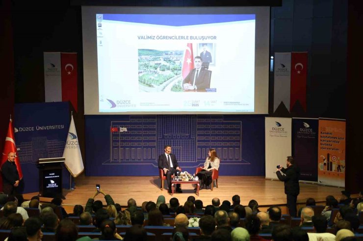 Vali Aslan üniversite öğrencileriyle buluştu