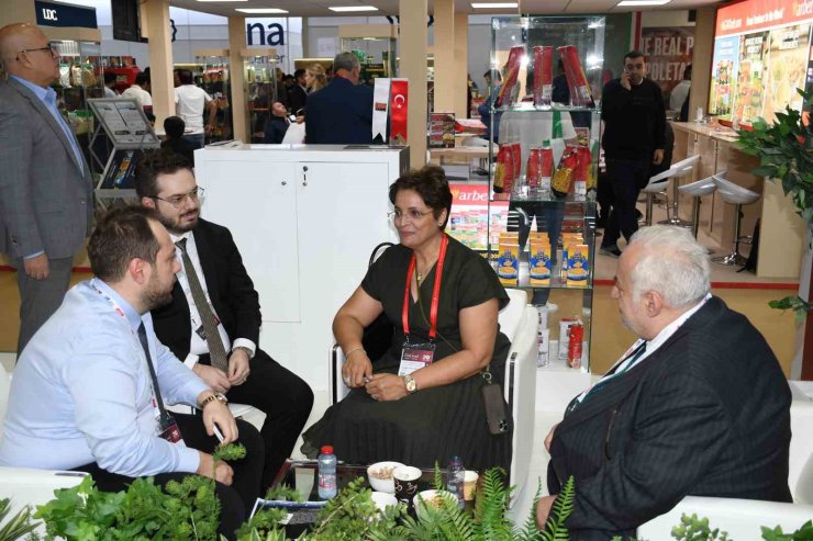 OBA Makarna Dubai’de dev iş anlaşmalarına imza attı