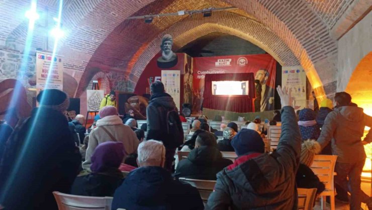 Odunpazarı’nda Geleneksel Türk Tiyatrosu’na büyük ilgi