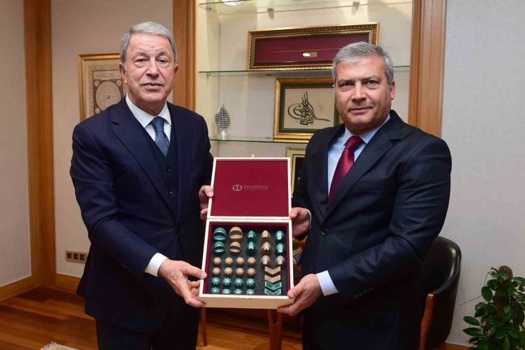 Hulusi Akar’dan Anadolu Üniversitesi’ne ziyaret