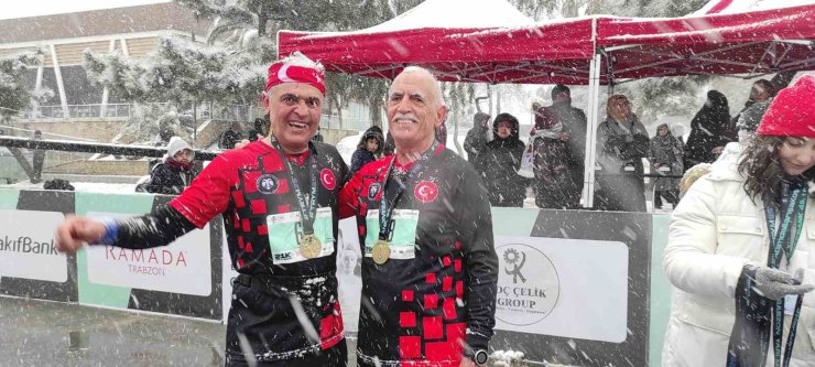 Trabzon yarı maratonunda koştular