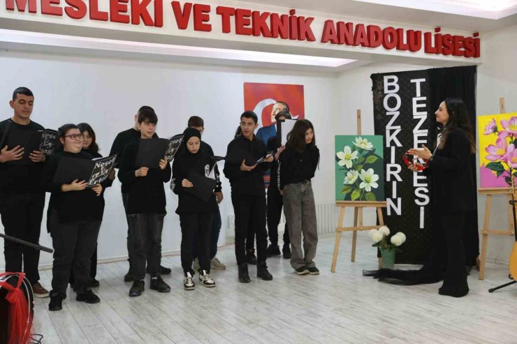 Özel öğrenciler Neşet Ertaş’ı unutmadı