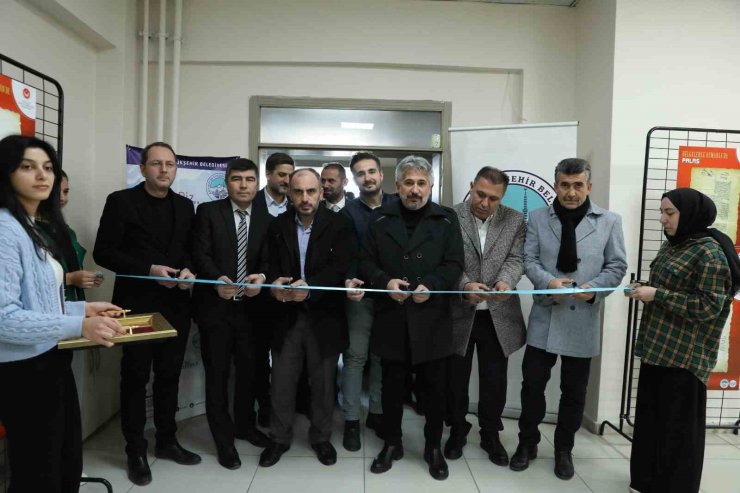 KAYMEK’ten ‘Belgelerle Osmanlı’da Palas’ sergisi