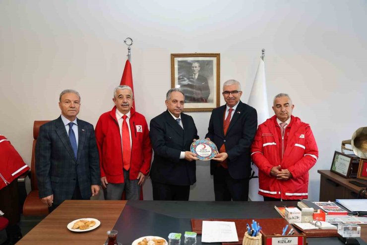 Kızılay Genel Başkan Yardımcısı Saygılı’dan Başkan Yalçın’a teşekkür