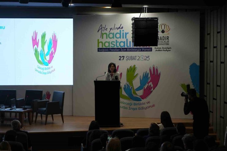 Nadir Hastalıklar Federasyonu Başkanı Atakay: "Çözüm odaklı düşünürsek pek çok sorunu ortadan kaldıracağımızı düşünüyorum"