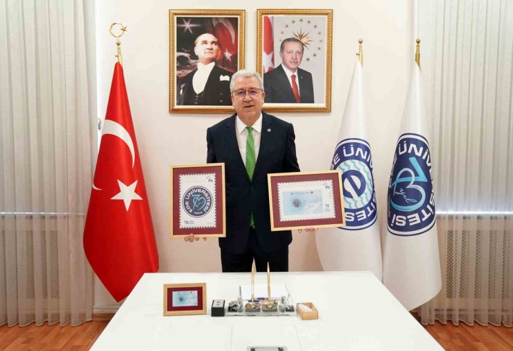Ege Üniversitesinin 70. kuruluş yıl dönümüne özel anı pulu basıldı