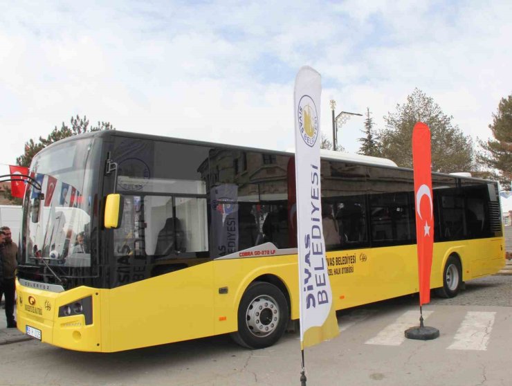 Sivas’ın yeni halk otobüsleri tanıtıldı