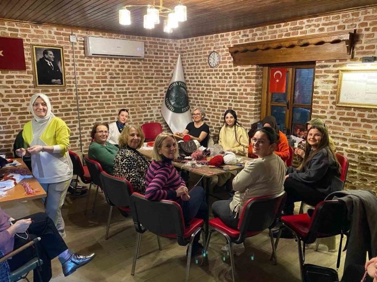 Soma’daki Pomaklar Marteniçka geleneğini yaşatıyor