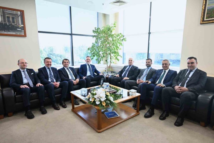 Başkan Bozbey BTSO’yu ziyaret etti