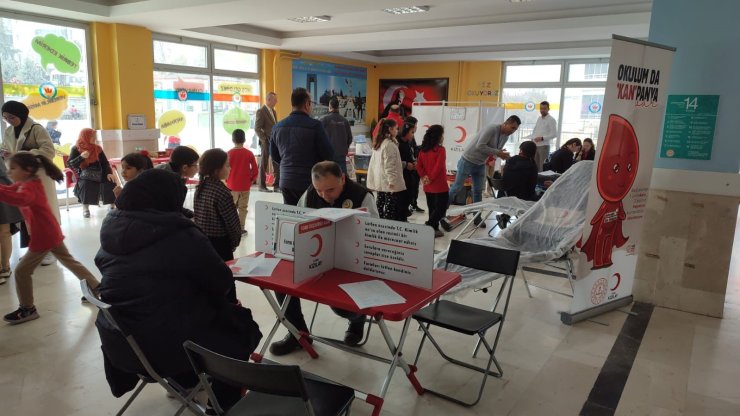 Öğrencilerden Ramazan ayı öncesi azalan kan stoklarına anlamlı katkı