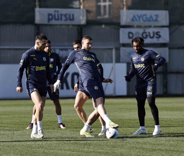 Fenerbahçe, Antalyaspor maçı hazırlıklarını tamamladı