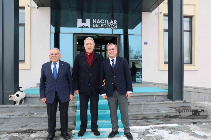 Hulusi Akar’dan Başkan Özdoğan’a ziyaret