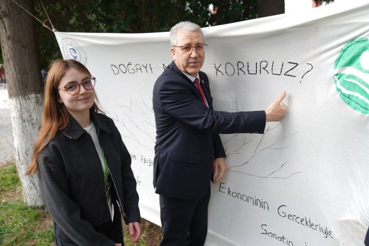 Rektör Prof. Dr. Budak: "Türkiye, bitki gen kaynakları bakımından dünya için büyük öneme sahip"