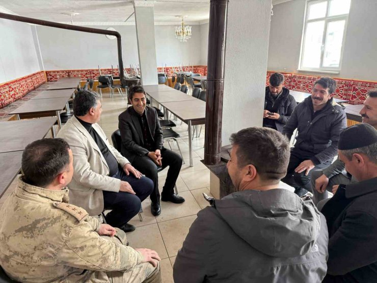 Kaymakam Aslantatar’ın köy ve okul ziyaretlerini sürdürüyor