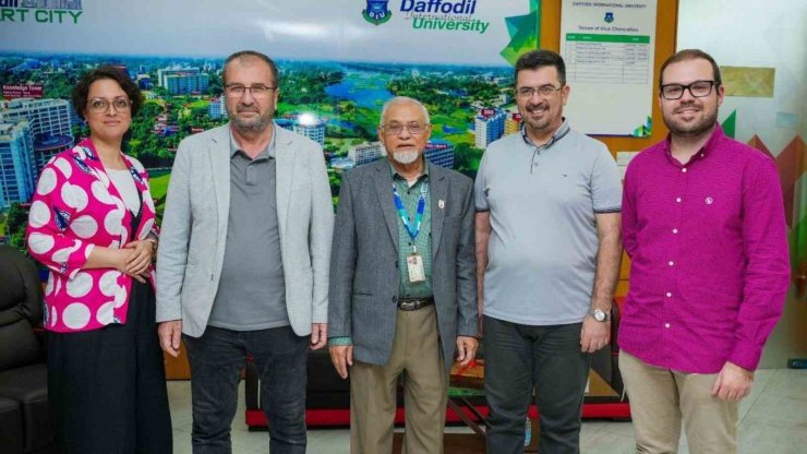KBÜ Rektör Yardımcıları Bangladeş’te akademik iş birliklerini güçlendirdi
