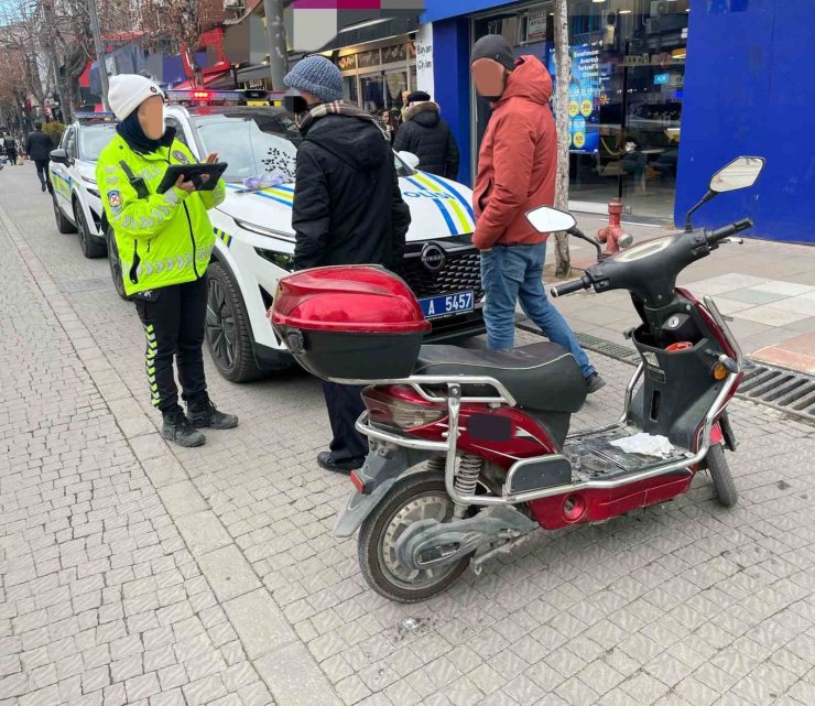 Eskişehir’de 9 bin 971 araç kontrol edildi