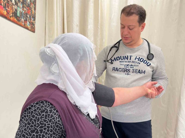 Uzmanından Ramazan ayı tavsiyeleri: "İftarda yenilen yemeklerin sahurda tüketilmemesi gerekiyor"