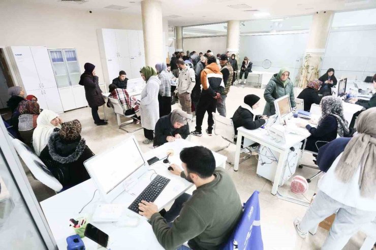 Canik’te tüm sınav ücretleri belediyeden