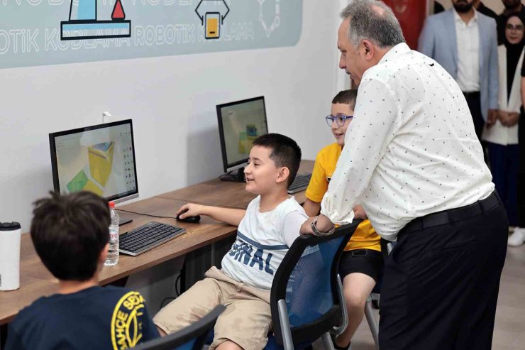 Talas’ta gençlerin gözdesi inovasyon merkezi