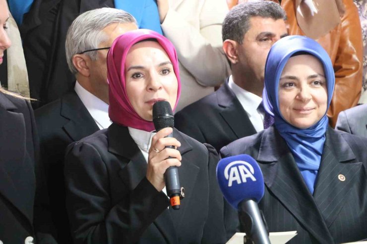 Bakan Göktaş, İşte Kadın Kardeşim Projesi’ni anlattı