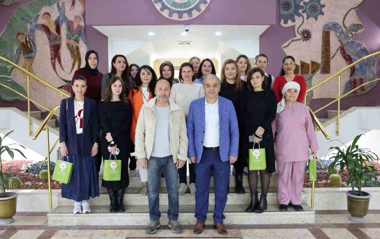 Denizli OSB kadınların iş hayatındaki güçlü yeri ve katkılarını vurguladı