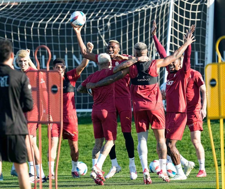 Galatasaray, Alanyaspor maçı hazırlıklarını Belek’te sürdürdü