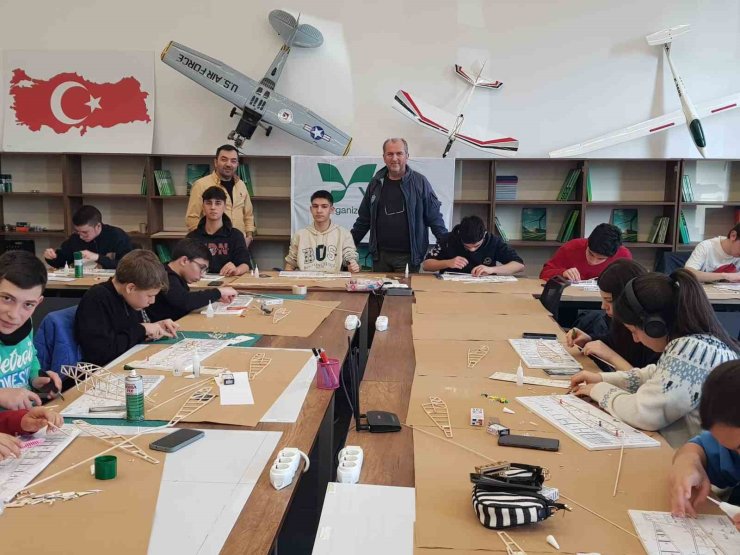 Yalova OSB’de havacılık eğitimleri