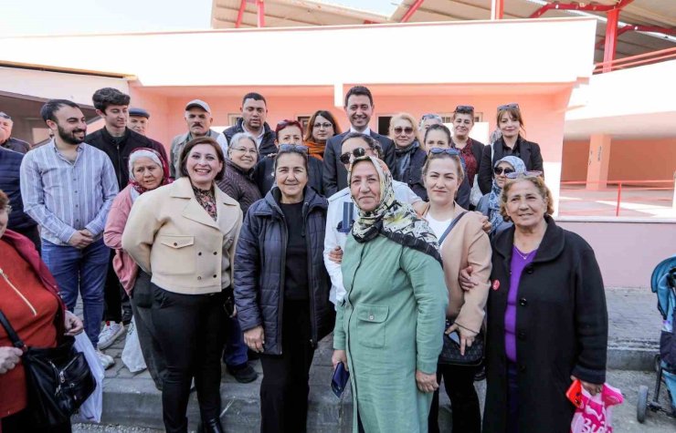 Bayraklı’da kadın danışma merkezi açıldı