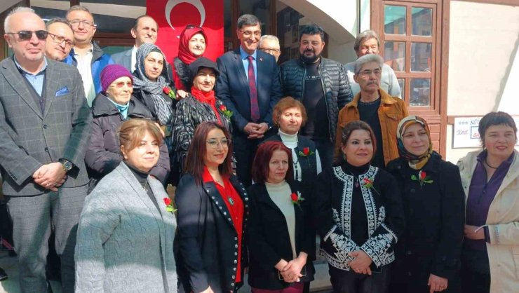 Başkan Kahveci: "Kadınlarımız emeği ve sanatı hayatımızı güzelleştiriyor"