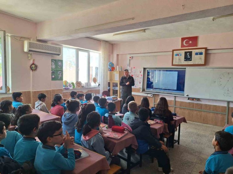 Silifke’de öğrencilere orman bilinci eğitimi verildi