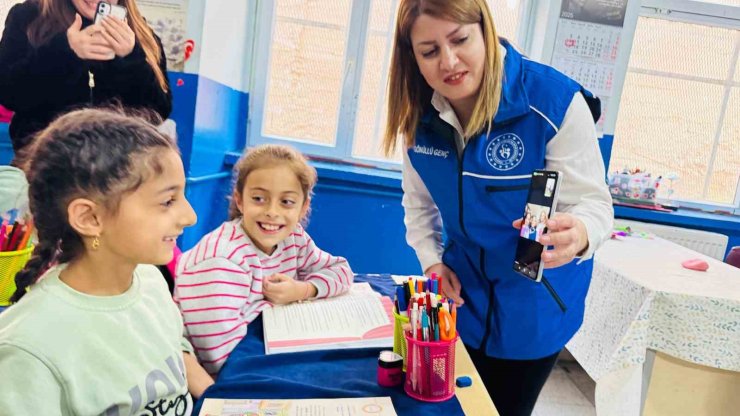 Şırnak ve Şanlıurfa’dan öğrenciler zoom üzerinden tanışıp kardeş okul seçildi