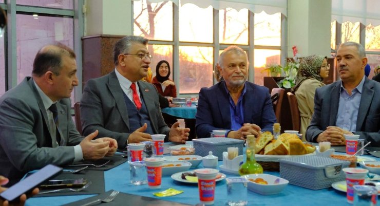 Kütahya Dumlupınar Üniversitesi’nde iftar