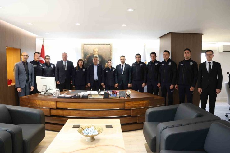 Manavgat Belediyesi’nde 10 yeni memur görevine başladı