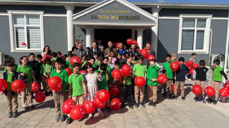 Yerel yönetimler dersini zabıta karakolunda işlediler