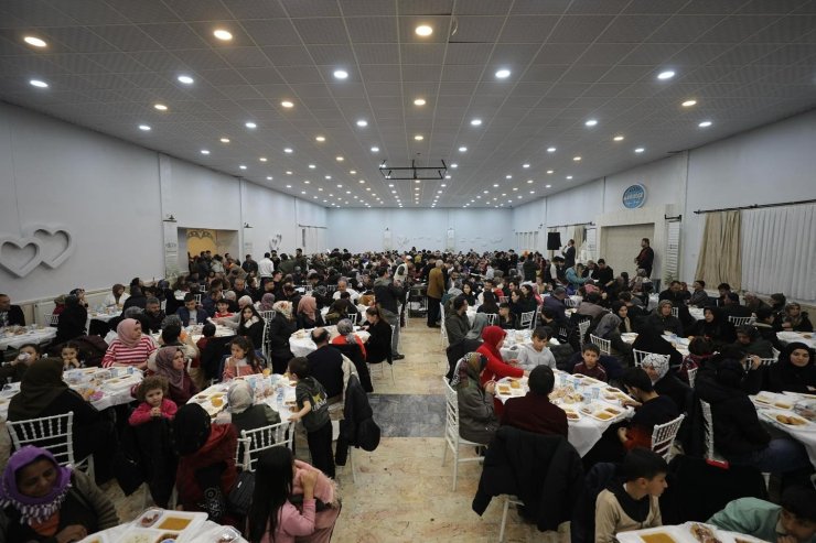 Niğde Belediyesi mahalle iftarları devam ediyor