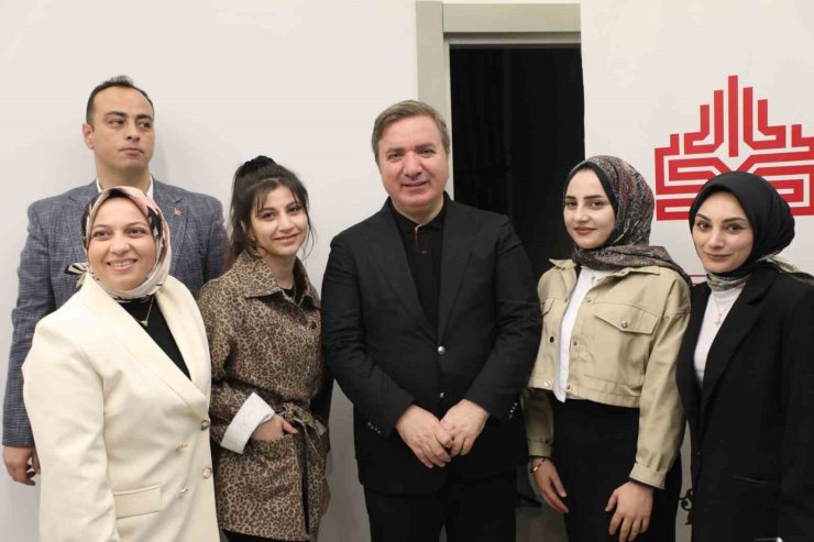 Şehit aileleri ile gaziler onuruna iftar verildi