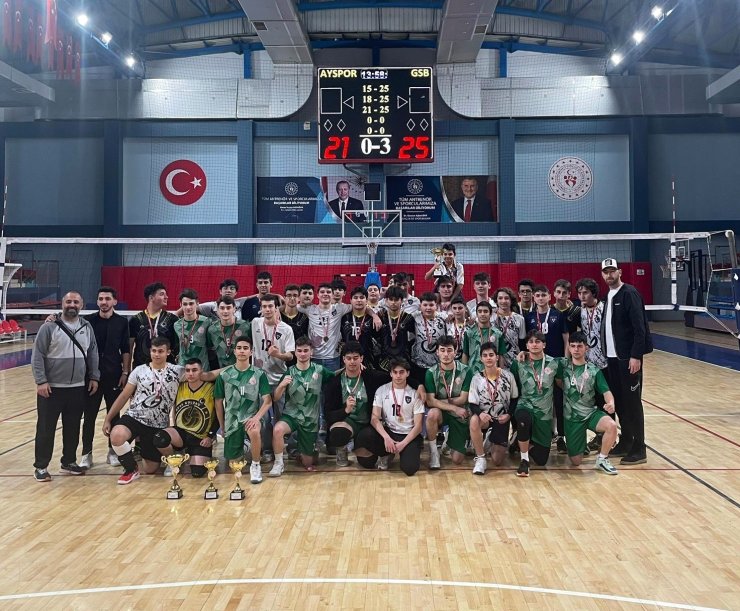 Voleybolda Düzce Belediyesi şampiyon