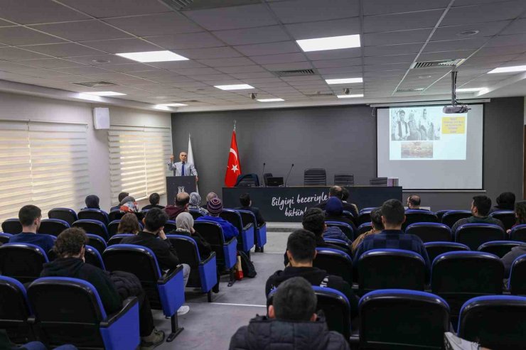 SUBÜ’de Çanakkale Ruhu ve Milli Bilinç konferansı