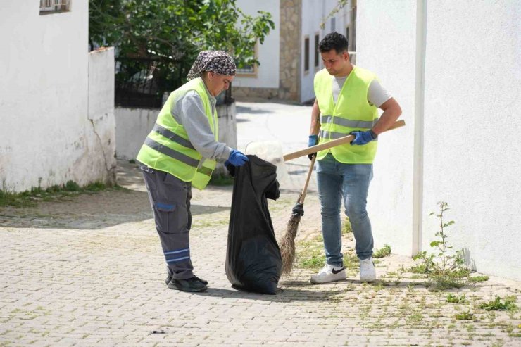 Bodrum’da çevre temizliği çalışmaları başladı