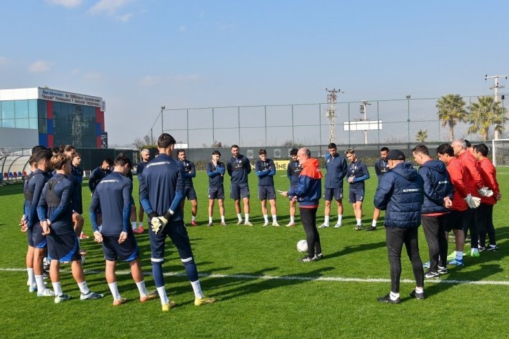 Altınordu, Ersan Parlatan’la düşüşe geçti