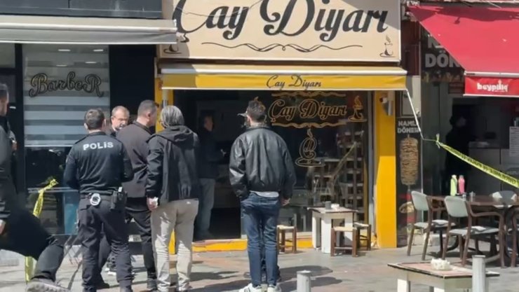 Çay ocağında başından vurulmuş halde bulundu