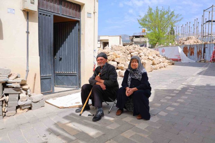 Tarihi sokakta sessizlik: "Eskiden kapımız çalınırdı, şimdi kimseler uğramıyor"
