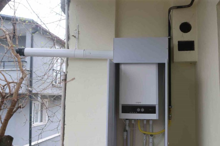 Sakarya Büyükşehir 250 hanede hem yürekleri hem yuvaları ısıttı