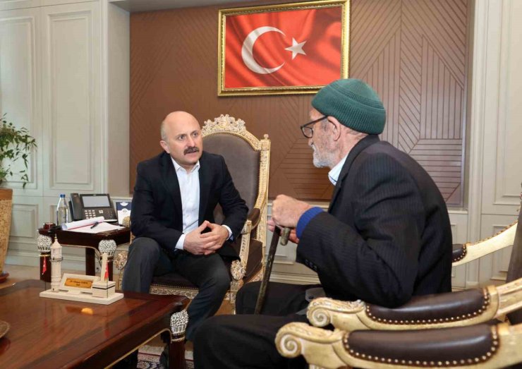 Vali Varol, vatandaşlarla bir araya geldi