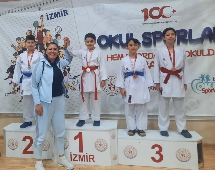 İzmir Karate Şampiyonası’nda Aliağa rüzgârı