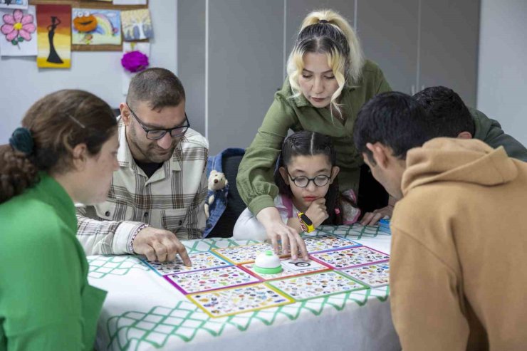 Mola Evleri özel çocuklara aktiviteler sunarak, ailelere dinlenme fırsatı sağlıyor