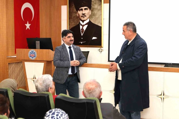 Prof. Dr. Murat Gültekin: "Parkinson hastalığı 40’lı yaşlarda ortaya çıkabilir"